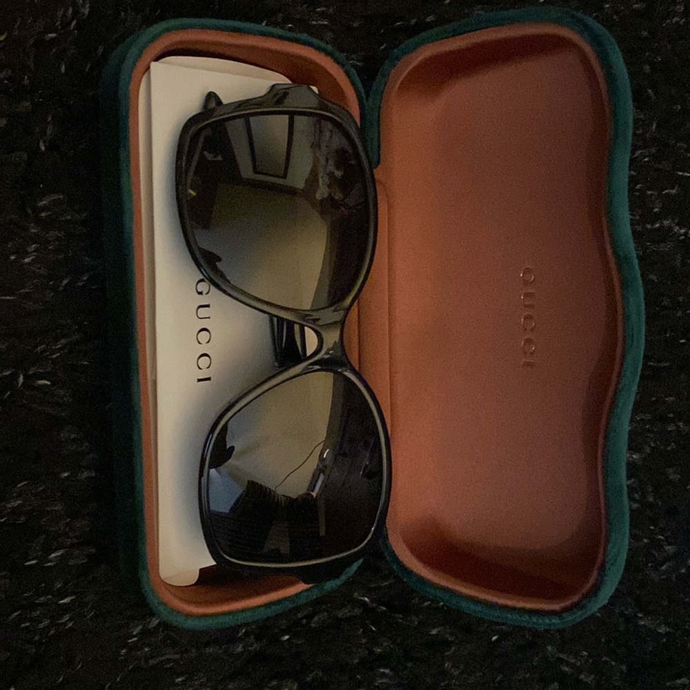 NWT Gucci sunglasses